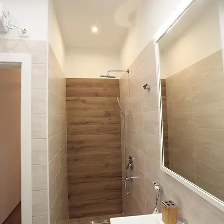 Apartman Lulu * Split